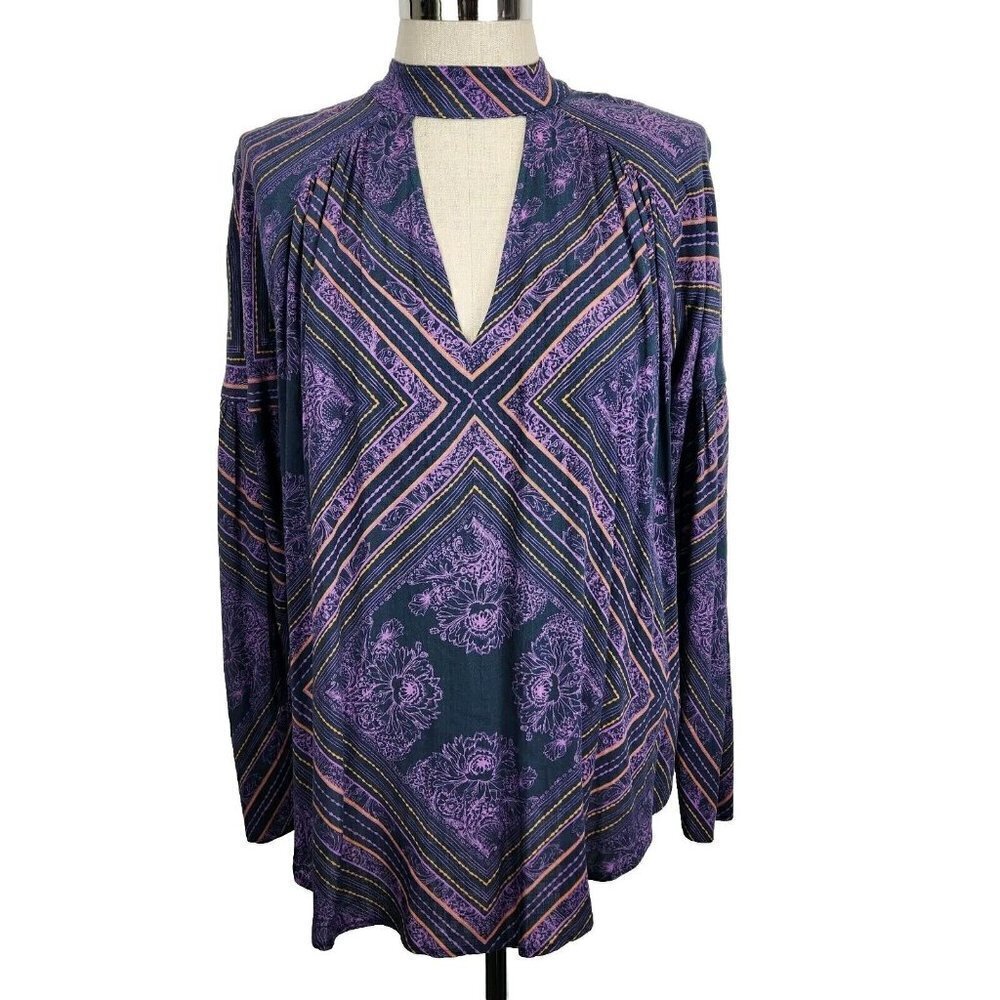 Free‎ People Walking On A Dream Tunic Size S Purple Keyhole Cut Out Floral